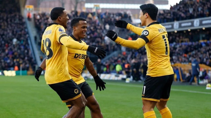 九游体育-今晨阿斯顿维拉调整名单以备意大利杯，临场应变环节打磨，悬念犹存，赛程密集仍需轮换的简单介绍